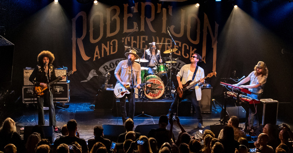 Festivalinfo review: Robert Jon & The Wreck - 05/07 - Melkweg