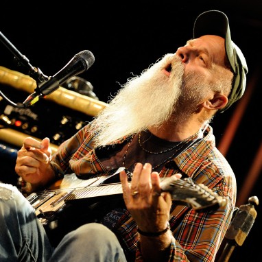 review: Seasick Steve - 11/10 - Paradiso Seasick Steve