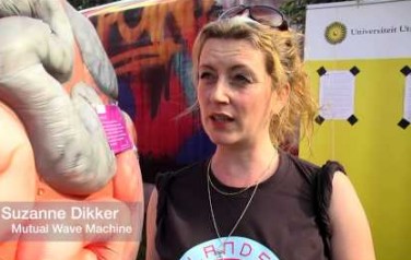 Video: Zitten Lowlanders op dezelfde golflengte?