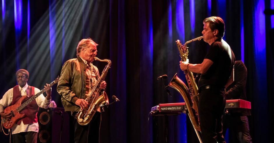 Bekijk de Hans Dulfer - 11/06 - Victorie foto's
