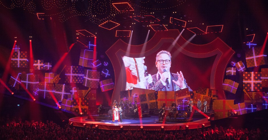 Bekijk de Guus Meeuwis - Groots met een zachte G winter editie - 1/12 - Ziggo Dome foto's