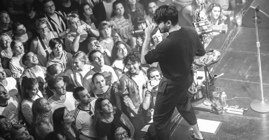 Bekijk de Young the Giant - 21/09 - Paradiso foto's