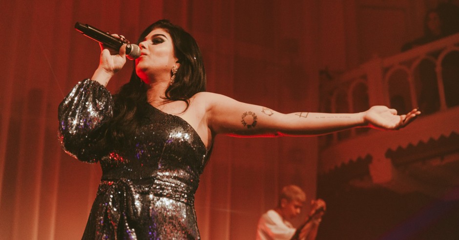 Festivalinfo review: Roxeanne Hazes - 11/10 - Paradiso