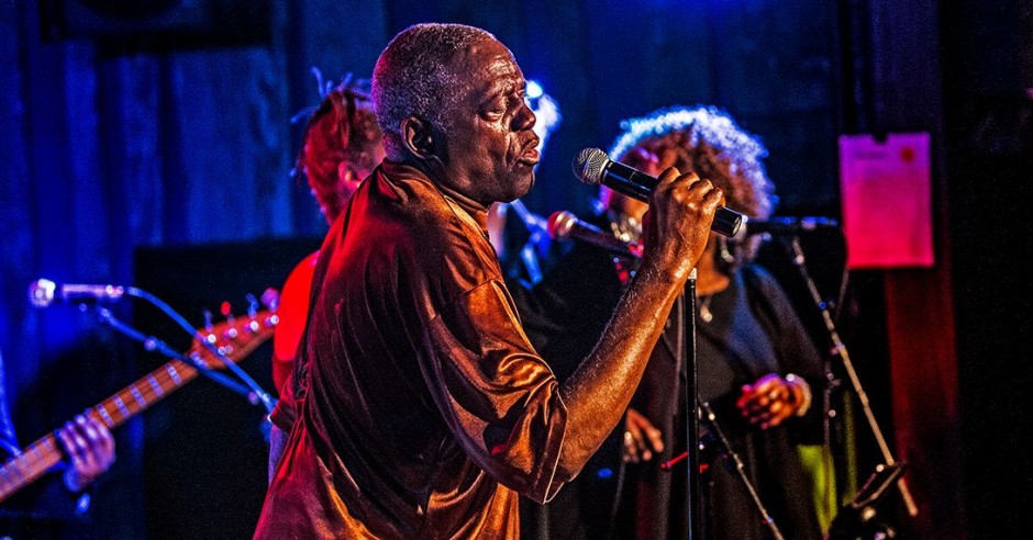Festivalinfo review: John Ellison - 17/05 - De Peppel
