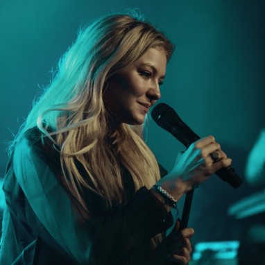 Astrid S