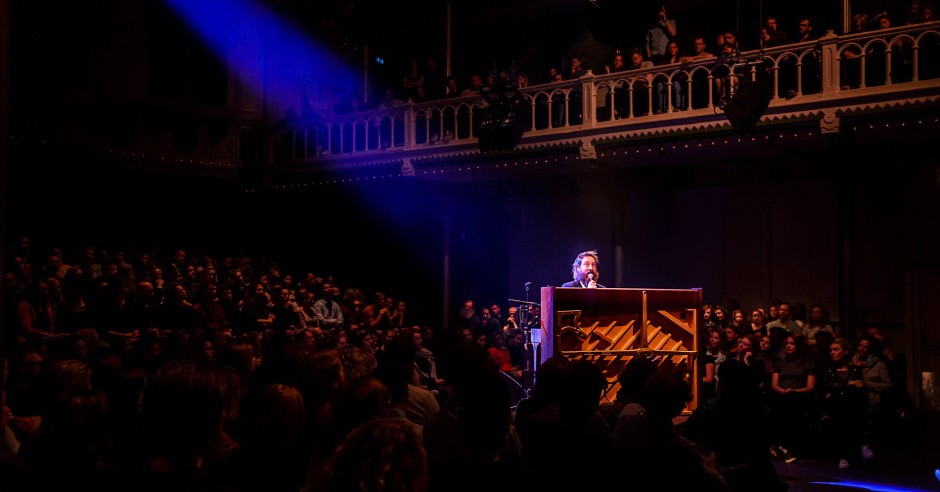 Bekijk de Joep Beving - 06/04 - Paradiso foto's