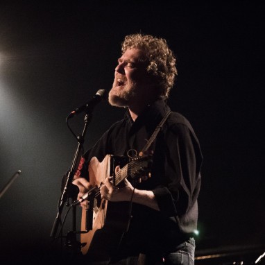 review: Glen Hansard - 14/03 - TivoliVredenburg 