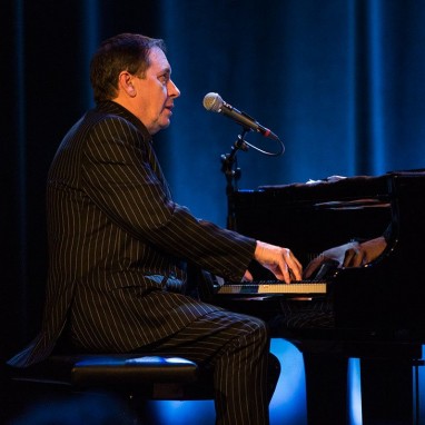 review: Jools Holland met Louise Marshall en Ruby Turner Jools Holland & His R&B Orchestra