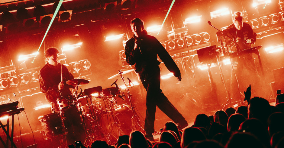 Festivalinfo review: Antoon - 11/03 - Paradiso