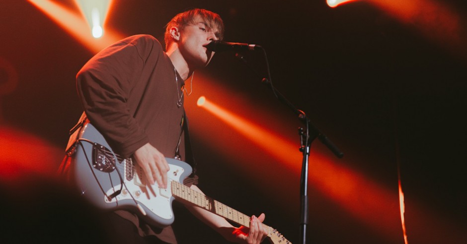 Bekijk de Sam Fender - 05/11 - Melkweg foto's