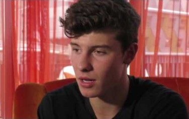 Video: Shawn Mendes moest van vader eigen liedjes schrijven