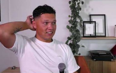 Video: Singer-songwriter Ruben Annink worstelt met zelfvertrouwen