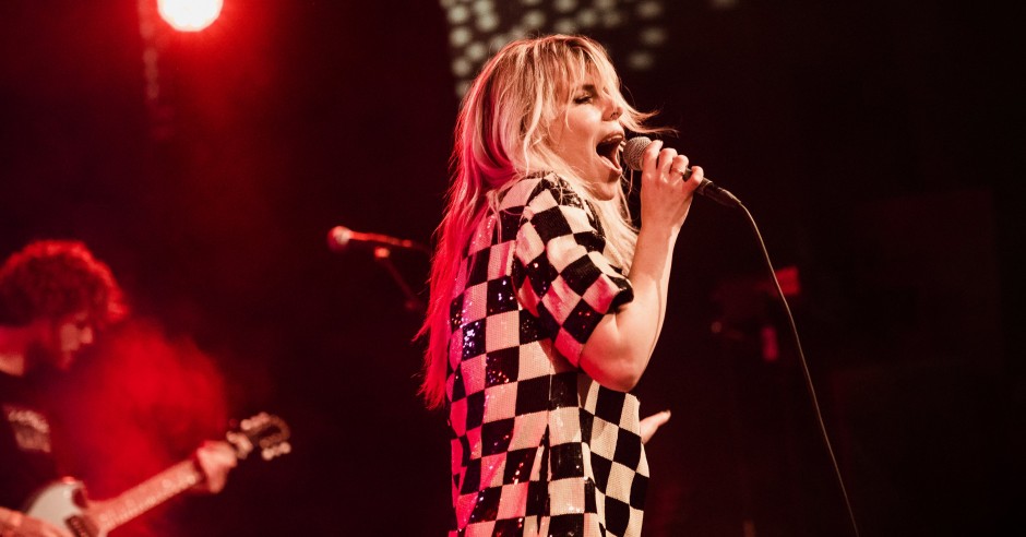Festivalinfo review: Blackbird - 28/10 - Paradiso Noord