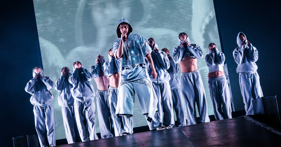 Festivalinfo review: Oscar And The Wolf - 20/03 - Ziggo Dome