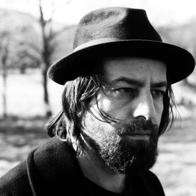 Sean Rowe