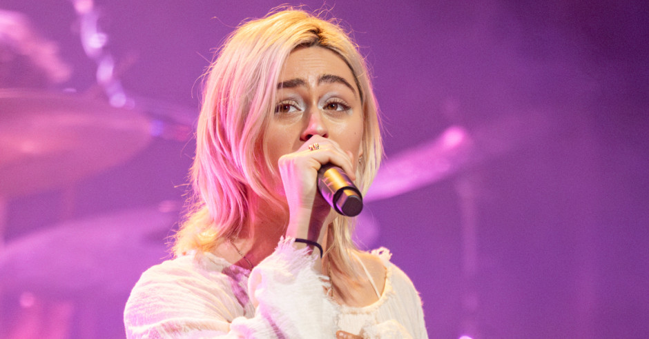 Festivalinfo review: Bente - 05/04 - Mezz