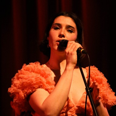 review: Katie Koss - 01/06 - Melkweg Katie Koss