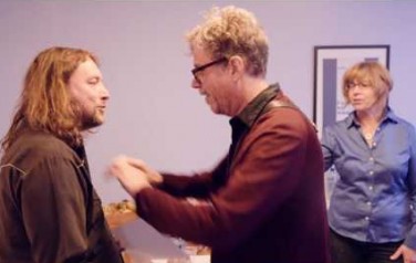 Video: '1 minute till showtime' Jayhawks
