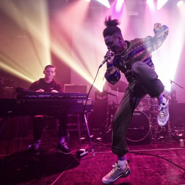 review: Popronde Eindfeest 2018 - 24/11 - Melkweg Jay-Way