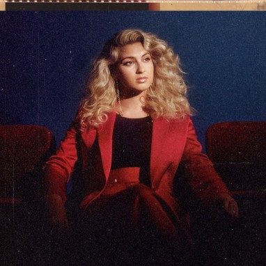 tori kelly