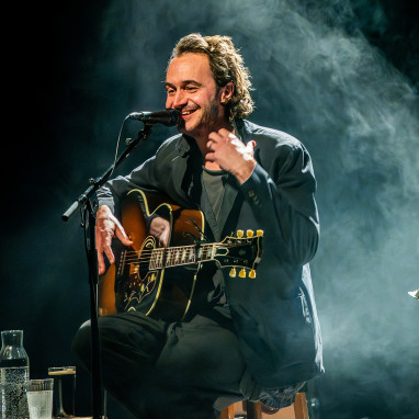 review: Tom Smith - 11/04 - Het Zonnehuis Tom Smith