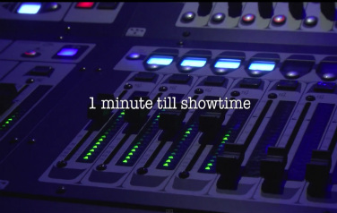 Video: 1 minute till showtime: Joost van Bellen