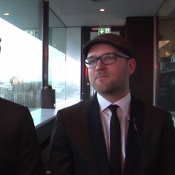 Video: 'Superjazzband' BRUUT! heeft schijt aan de regeltjes