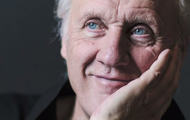 Video: Herman van Veen voelt zich eeuwig jong