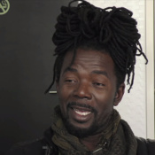 Video: Geen maatschappijkritische teksten voor Kenny B