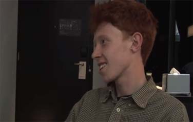 Video: Britse singer-songwriter King Krule haalt kracht uit alter ego
