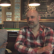 Video: K’s Choice neemt voorbeeld aan Foo Fighters