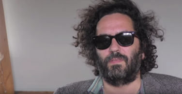 Video: Destroyer’s Dan Bejar eindelijk tevreden met eigen zang
