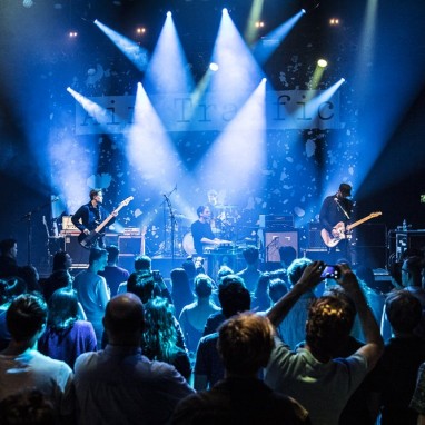 review: Air Traffic - 17/04 - TivoliVredenburg Air Traffic