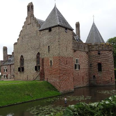 kasteelRadboud.jpg