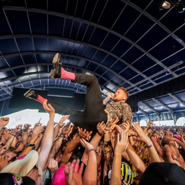 review: Pinkpop 2022 - Zaterdag Frank Carter & The Rattlesnakes