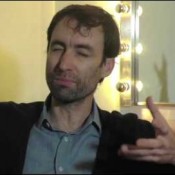 Video: Andrew Bird wantrouwt invloeden van buitenaf