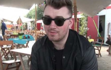 Video: Sam Smith verrast door 'crazy' Lowlandspubliek