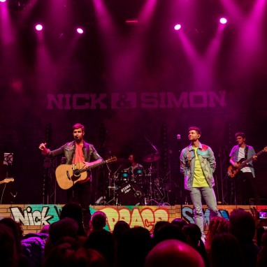 review: Nick & Simon - 05/10 - Paard Nick & Simon