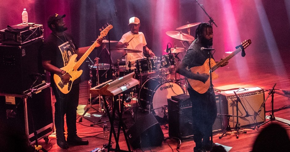 Festivalinfo review: Mansur Brown - 13/10 - TivoliVredenburg