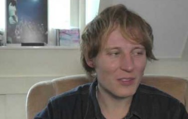 Video: Lucky Fonz III: “Ik hoor nergens bij maar voel me overal welkom”