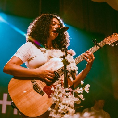 review: Mahalia - 17/04 - Paradiso Mahalia