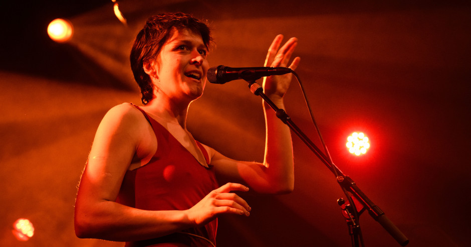 Festivalinfo review: Pitou - 08/04 - Tolhuistuin