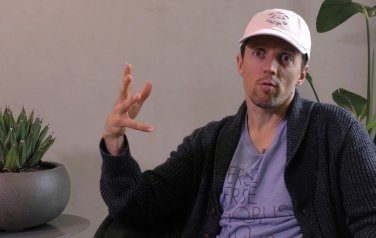Video: Jason Mraz wil onderdeel zijn van het geluk van anderen