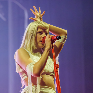 review: Aurora - 28/09 - AFAS Live Aurora