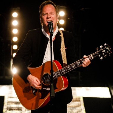 review: Kiefer Sutherland - 10/10 - Melkweg Kiefer Sutherland
