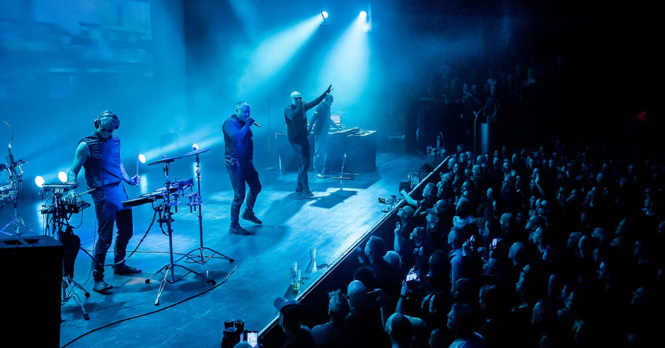 Festivalinfo review: Front 242 - 17/10 - TivoliVredenburg
