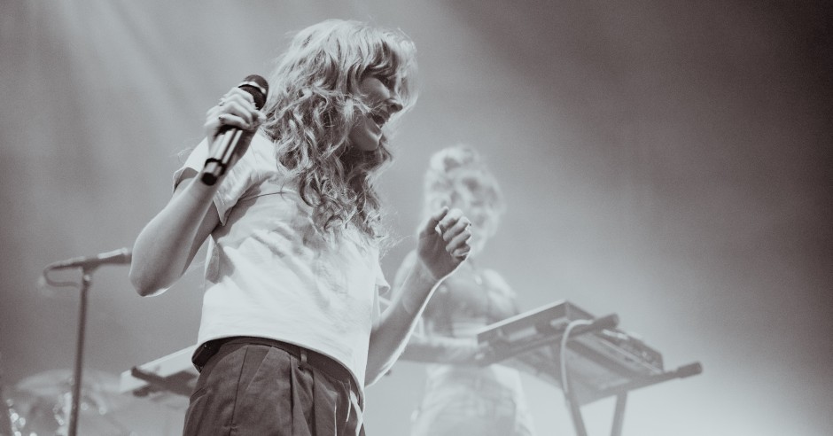 Festivalinfo review: Froukje - 26/05 - TivoliVredenburg