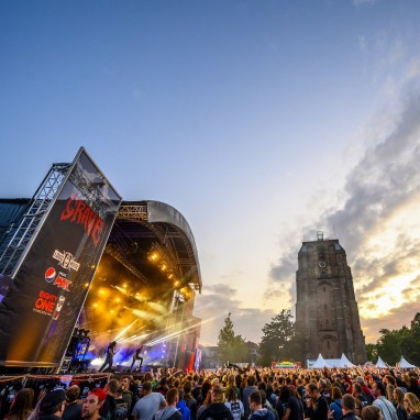 review: Into The Grave 2019, Zaterdag Meshuggah