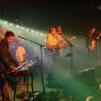 review: dEUS - 05/04 - Melkweg dEUS