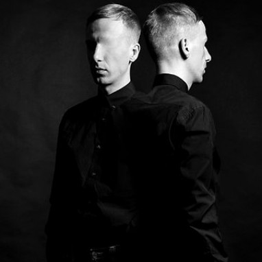 Ten Walls
